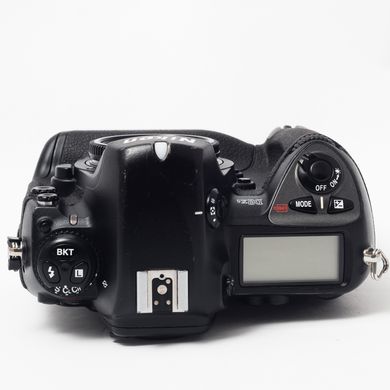 Дзеркальний фотоапарат Nikon D2xs (пробіг 21923 кадрів)